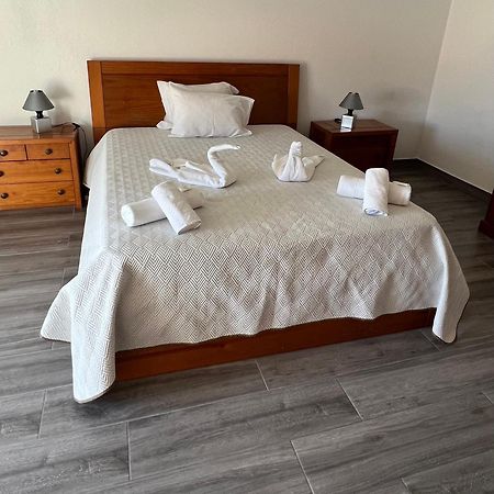 Casa A 2 Minutos A Pe De Piscina Natural Ponta Delgada Eksteriør bilde