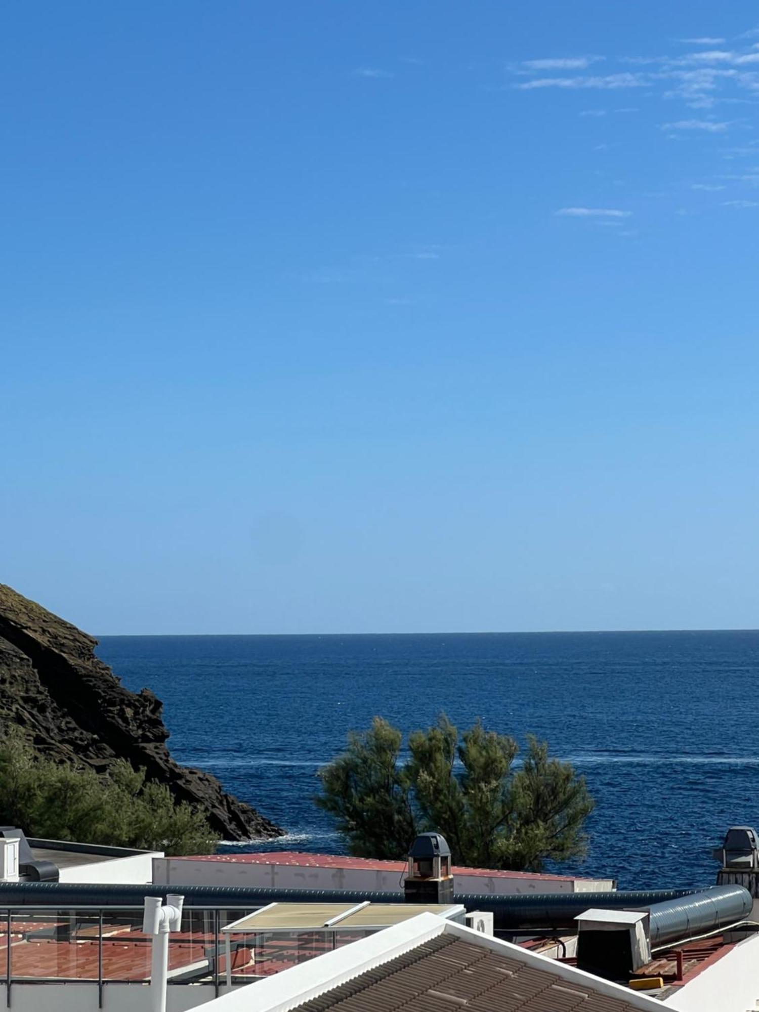 Casa A 2 Minutos A Pe De Piscina Natural Ponta Delgada Eksteriør bilde