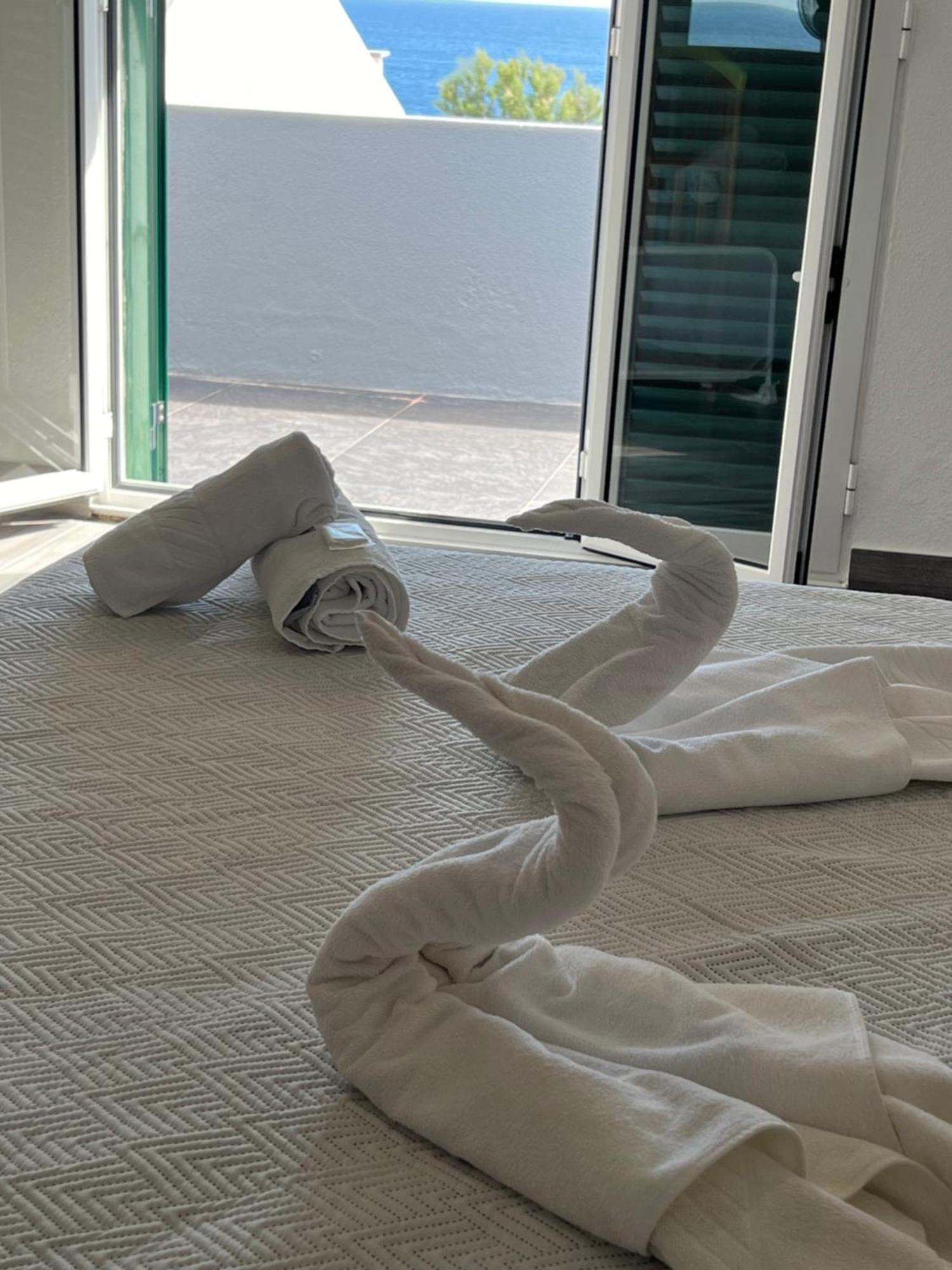 Casa A 2 Minutos A Pe De Piscina Natural Ponta Delgada Eksteriør bilde